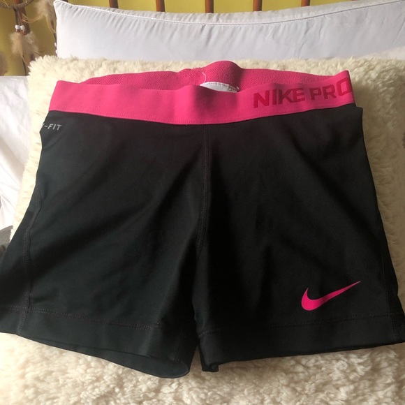 Nike Pants - Nike pro shorts